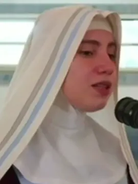 Irmã Greice Maria conta como se encontrou na vida religiosa 🥺❤️ #foryou #foryoupage #foryo #irmagreice #irmagreicemaria #freira #vidareligiosa #vidareligiosaconsagrada #fecatólica #catolicostiktok #nossasenhora #virgemmaria #avemaria #catolicos 