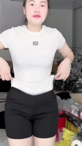 Giặt máy vô tư nha mn ơi #thoitrangnu #xuhuongtiktok #moingaymotoutfit #quanshort 