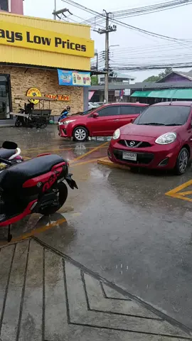 #follow 🩷នឹងIikeម្នកមួយផង🙏🏻 #CapCut #មេឃភ្លៀងហើយបងអើយ 🩷