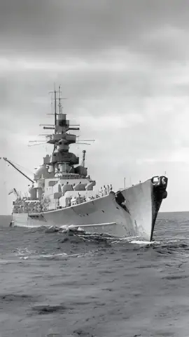 Kapal tempur Jerman Gneisenau (pengucapan bahasa Jerman: [ˈɡnaɪ̯zənaʊ̯]) adalah sebuah kapal ibukota Jerman, yang secara alternatif digambarkan sebagai kapal perang dan kapal penjelajah, dari Kriegsmarine milik Jerman. Dia adalah kapal kedua di kelasnya, termasuk kapal saudara perempuannya, Scharnhorst. Kapal itu dibangun di galangan kapal Deutsche Werke di Kiel; dia dibaringkan pada 6 Mei 1935 dan diluncurkan pada 8 Desember 1936. Selesai pada Mei 1938, kapal ini dipersenjatai dengan baterai utama sembilan meriam C/34 28 cm (11 in) di tiga menara rangkap tiga. Rencana disetujui, setelah konstruksi dimulai, untuk mengganti senjata ini dengan enam meriam SK C/34 38 cm (15 inci) di menara kembar, tetapi karena ini akan melibatkan banyak desain ulang, konstruksi dilanjutkan dengan meriam kaliber yang lebih rendah. Tujuannya adalah untuk melakukan peningkatan pada musim dingin 1940–41, tetapi pecahnya Perang Dunia II menghentikannya.(Wikipedia) #kmsgneisenau #scharnhorstclass #ship #germany #battlecruiser #kriegsmarine #ww2 #fypシ゚viral #fyp #fypage 