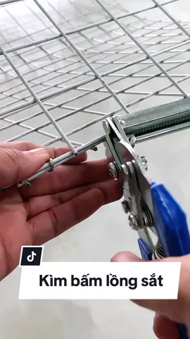 Kìm bấm lồng chim, kìm bấm lồng gà , bấm hàng dào lưới sắt đi kèm 600 kẹp chữ M rất tiện lợi. #kimbamlong #kimbamlonggahangrao #kimbamhangrao #dungcubamlong #kimvongheo 