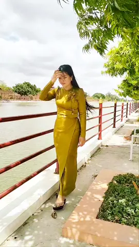 #tiktokmyanmar #chaw  #foryou လွမ်းငွေ့ ဝေဝေ