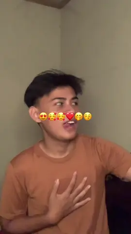 gabisa banget kalo uda ngelus ngelus kepala🥹🥹