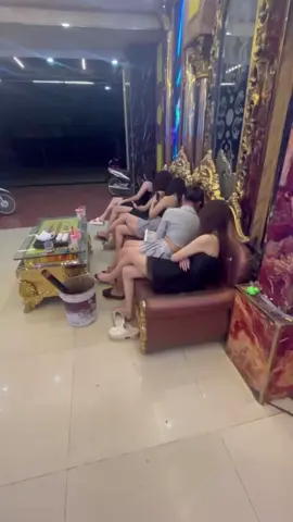 Tuyển nv karaoke kv yên phong bắc ninh🎤🎤🎤🎤🎤🎤🎤🎤🎤🎤🎤🎤🎤🎤