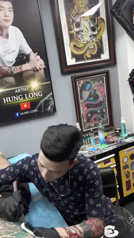 1 buổi làm việc của aritst Hưng Long tại Black Ink - Tiệm Xăm Việt Trì . #xuhuong #tattooviettri #tattoophutho #xamhinhnghethuat #tattoo #blackinktiemxamviettri 