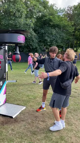 New world record ? 🧐😁 #boxautomatic #mrsus #patrox #comedy 