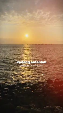 KADANG ANTAHLAH TAPI BA'A LAH #fypシ゚viral #fypminang #lirikminang #laguminang #laguminang #minang #renima #CapCut 