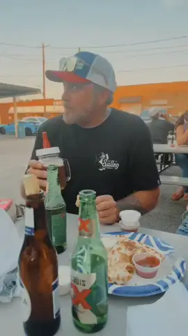 #funny #Love #laugh #hawk #dadsoftiktok #friends #P2 @Lesli Davis-Price 