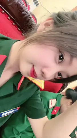 Sách bên hoa, Đảng bên súng Nghiệp trăm năm theo bước Bác Hồ💚 #xuhuong #fypシ゚viral #trending #cobodoi #quandoinhandanvietnam🇻🇳🇻🇳🇻🇳 #bodoi #qdndvn #fyp 