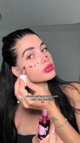 love to use the benetint from @Benefit Cosmetics for a whole makeup look in summer 🫶🏻🎀 #benetint #blush #makeuptutorial #summermakeup #foryou #fyp #liptint #blushhack ✨unpaid ad 