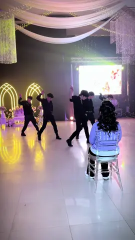 DNA bailando en un 15 años 🫶🏻❤️ gracias por la confianza ISA 🫶🏻❤️  #tomorrow #bts #btsarmy #army #armybts #15años #15añosfiesta #kpop #kpopfyp #bolivia #cochabamba #bts_official_bighit #paratiiiiiiiiiiiiiiiiiiiiiiiiiiiiiii #viral #dance @BTS @AbjkMRstY 
