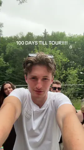 this is gonna be the biggest group therapy i can’t wait😭 #singer #singing #tour #livemusic 