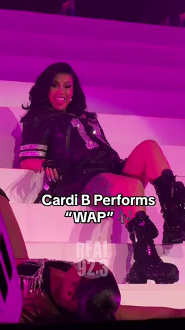 @Cardi B performing #WAP at #BETExperience 🎶 #cardi #bartiercardi #bodakyellow #bigboy30 #bbn #bigboytv #bigboysneighborhood #bigboy #real923la #bigboytv #offairwithbigboy #hiphop #iheartradio #fypシ #fyp #fypage #xyz #megantheestallion 