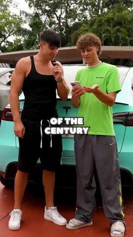 NO WAY HE ANSWERED 👏😳