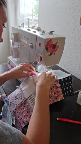 Spent the morning packing orders & testing out a new pattern #SmallBusiness #elandemdesign #rainyday #rainyvibes #sewwithme #sewtok #orderpacking 