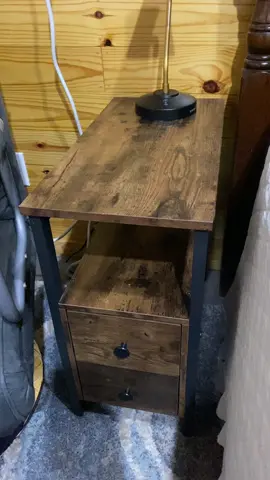 Hoobro end table, narrow bedside table review. #bedsidetable #sidetable #narrowsidetable #bedside #review 