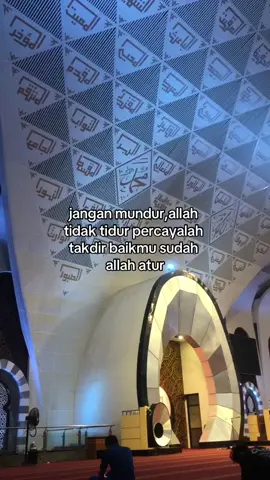 Man jada wad jada#allah #sholat #storytime #storywa #islam #agama #masjid #xyzbca #viral #lewatberanda #fyp 