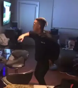 THROWBACK: June 28, 2017. Video 1-3 XXXTENTACION dancing around with a t@s3r in his hand around his friends.  Video 4: XXXTENTACION trying to t@Se Craigxen due to Craigxen t@Sing the f*ck out of X.  Video 5: XXXTENTACION dancing with TankHead to their song called “B*tthole Girl” #fyp #xxxtentacion #jahseh #onfroy #jahsehonfroy #getthisonthefyp #viral #youngdexterkk 