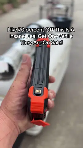 #midyearsales #fyp #mobilesolarchargers #mobilecharger #phonecharger #tiktokshop #midyearsale #bestcharger #tiktokmademebuyit #best #foryou #foryoupageofficiall❤️❤️tiktok #foryoupageofficial #foryoupage #airconditionercooler #cooler 