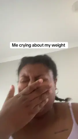 Anyone else relate? #trend #viral #vibewithme #comedy #iwastryingsohard #imoutherelivingtho #outhereliving #cryingaboutmyweight #weightloss #weightlosscheck #eatingalot #foryou 