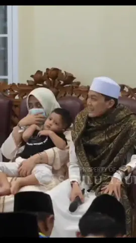 live streaming YouTube channel Gus iqdam official kerawuhan Gus iqdam dan keluarga besar 