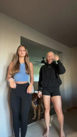 @Hillary 🕺