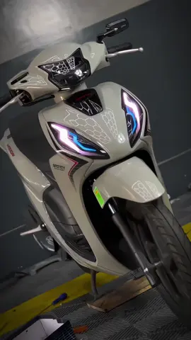 Thật tuyệt khi vision lên xi nhan audi thật đep😍 #xinhanaudi #ledaudi #vision #visiondokiengdep #dochoixemay #xuhuong 