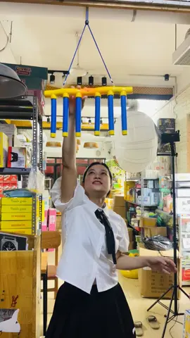 Tập trung tuyệt đối luôn mới chơi được các bác ạ