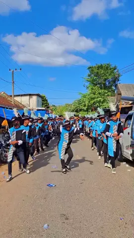 Yok Tarikk😂@𝐌𝐚𝐡𝐚𝐑𝐚𝐣𝐚 𝐁𝐚𝐧𝐝 @𝙆𝙊𝙉𝙏𝙀𝙉 𝙈𝙖𝙝𝙖𝙍𝙖𝙟𝙖  #viral #fyp #drumband #maharajaband #madurapride 