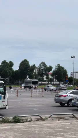 Chúc mừng xe số 1 đã thi đạt. Nhả vía thi B2 1 lần đậu ạ😂👏