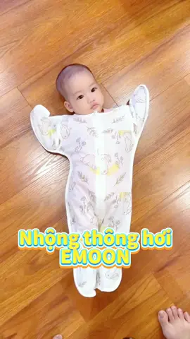 Nuôi con kiểu EASY , thì các mẹ k bỏ qua dc chiếc nhộng này nha , giúp con ngủ ngon hơn và cực thoái mái , nhộng thông hơi nhà EMOON #emoon #tiktok #xuhuong 