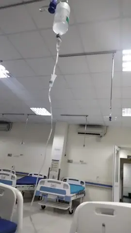 Có lẽ sợ hãi nhất lúc ốm đau rồi nằm viện 1 mình, không phải sợ hãi bệnh tật mà là mõi khi bác sĩ hỏi người nhà bệnh nhân đâu ...... #lgbt🌈 #xuhuong #buon_tam_trang #gay 