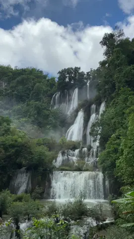 นํ้าตกทีลอซู⛰💦🍃#ทีลอซูน้ําตกที่สวยที่สุดในประเทศไทย #ธรรมชาติ #ธรรมชาติบําบัด🍃 
