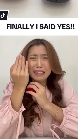 Finally i said yes!! 🥹❤️💍 Makasih buat temen-temen yang sudah bantuin to make this moment happen, i love you so so much! #JombloGakTakutJompo #FASxVIN 