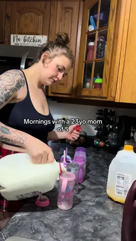 breakfast is my favorite meal to cook 😭❤️ #MomsofTikTok #toddlermealideas #mealsfortoddlers #toddlermealinspo #blackstonecooking #griddlecooking #breakfastfortoddlers #babybreakfast 