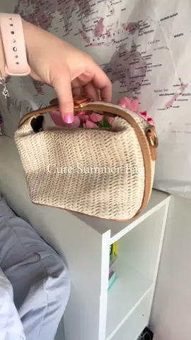 Will be pairing this with all my summer outfits🥥 #Summer #bag #bagfind #summerfind #summer2024 #summervibes #bagged #OOTD #beachy #beachyvibes #beachlife #beachfit #outfit #fit #strawbag #beachbag #bagessentials #travel #vacationvibes #vactionoutfits #coastal #capecod #cape 