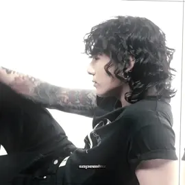 #JK | um novin só tem nome | STREAM EM “SGMB” VAMO 🤌🏻 #jungkook #jungkookedit #fyp #foryou #sopeminz / @lua ⚯ ͛ @➬𝗞𝗬𝗥𝗜𝗢𝗫𝗦𝗬 