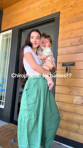 Do your babes get adjusted? #pediatricchiropractor #pediatricchiropractic #chirobabies #chirobaby #chiropractorsoftiktok #crunchymomsoftiktok #crunchymom 