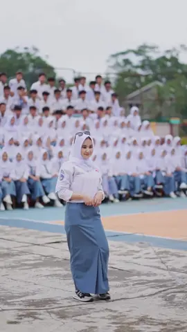 Kiw🥰#fyp #capcut #trending #perpisahansekolah #angkatan2024 #smancika 