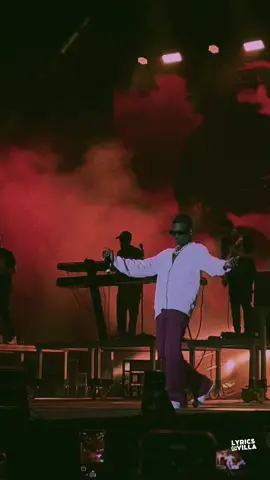 #wizkid #soco #starboy #afrobeats #lyricsvideo #liveperformance #africanmusic #lyrics_songs #concerts 