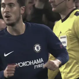 แจกค้าบ💙🥶 เสียงเบานิดนึงขออภัยค้าบ Hazard💙 #fyp #hazard #แจก #เธรด #foryou #football 