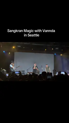 Shout out to @andrewmam.x for bringing me on stage in front of a home town crowd to present Sangkran magic and allowing me to rock out 1 time with some legends who I respect highly @therealvannda & @vanthan_official. The Khmer music industry is in good hands 🇰🇭🩸🤝🏾 Shout out to Seattle and everyone who flew in from out of state for the epic night. You’re always welcome in the Emerald City 🏙️ #hellachluy #vannda #vanthan #barameyproduction #sabaideefest #seattle #khmer #concert #showboxsodo #khmertiktok #cambodiatiktok 