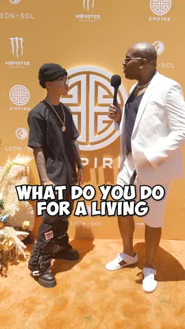 👀 Who would y’all buy a feature from? @YVNG JIN 🕺🏽 