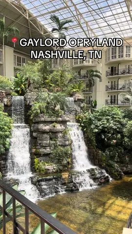 Come explore the Gaylord Opry in #nashville with us! #fypシ゚viral #fyppppppppppppppppppppppp #fypp #nashvilletn #nashvilletennessee #traveltiktok #travel 