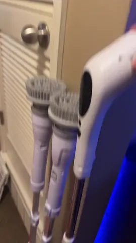 Watch til the end #easycleaning #electricspin #electricbrush #housecleaning #cleaningday #cleanwithme #bathroom #kitchen #baseboard #walls #toilet #cabinets #doors #windows 