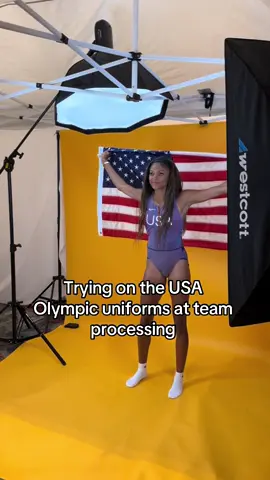 im soooo exciteeeeddd!!! 🇺🇸 🇺🇸 🇺🇸  #paris #olympictrials #olympics #Running #fyp #track 