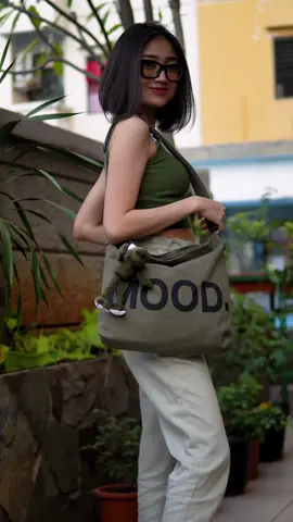 PARA PENGGEMAR MOOD EDITION MERAPAT 😎 ALL VARIANT MOOD SELALU AMBYAR, SIKAT SEKARANG SEBELUM KEHABISAN LAGI VARIAN YANG MANTULITI BABANERO INI ❣️❤️‍🔥❤️‍🔥❤️‍🔥 #moodfroggy #keracunathan #nathaniageraldin #fyp #canvasbag #slingbag #tasunisex 