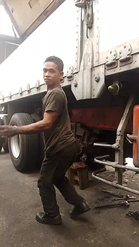 Ganadonc Ka Turnilyo