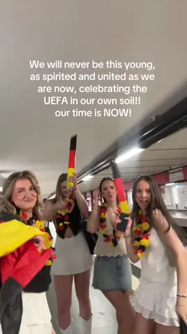 alle zwei jahre “Ahnung” von fussball 🫡🫡🫡  (no scotland no party!) @mariella von hielmcrone @Paulina @Carlotta @L -aura #euro24 #germany #girls #outfit #rockstars #hamburg #uefa #dfbteam 
