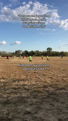 Ainda bem que está em português 😌#fyp #futebol #interior
